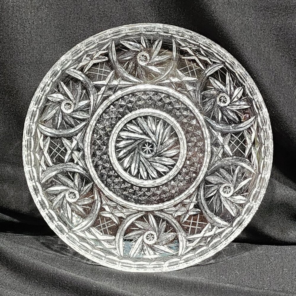 Antique Bohemian Czech Pinwheel Design Cut Crystal Decorative Luncheon 6" Plate - Picture 4 of 15